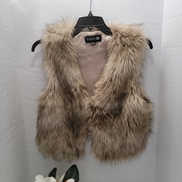 Womens Forever 21 Boutique Faux Fur Beige Brown Black Vest Jacket Cover Up M - Picture 2 of 11